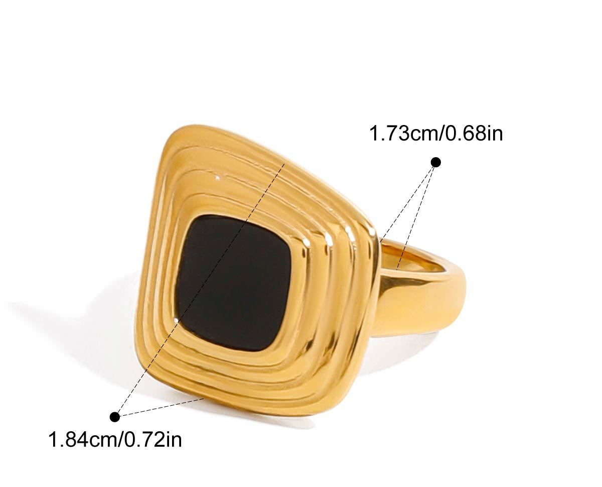 Retro Ripple Black & Gold Ring