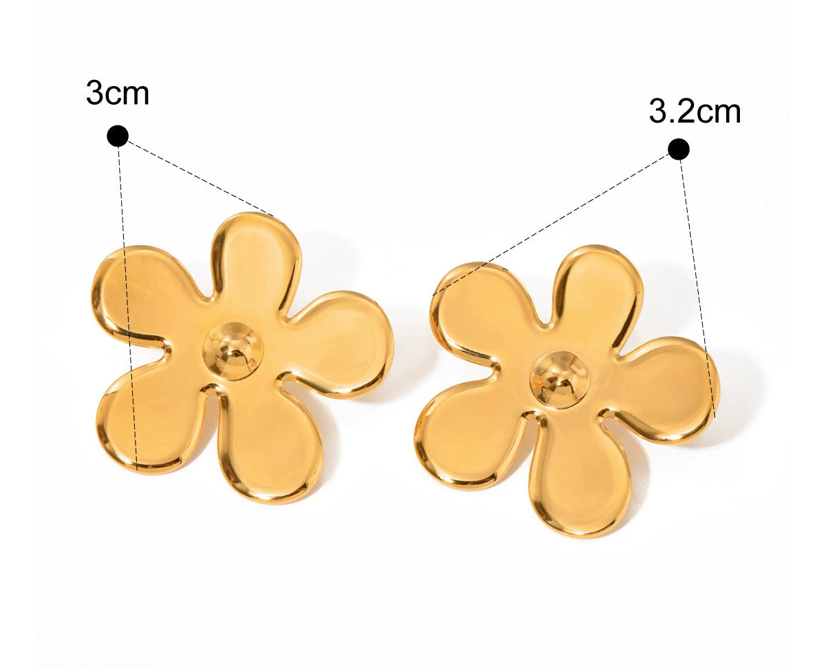 Retro Bloom Stud Earrings