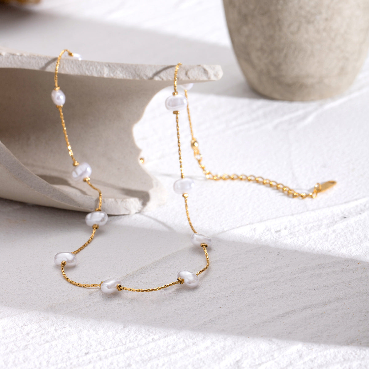 Pearl Drift Choker Necklace
