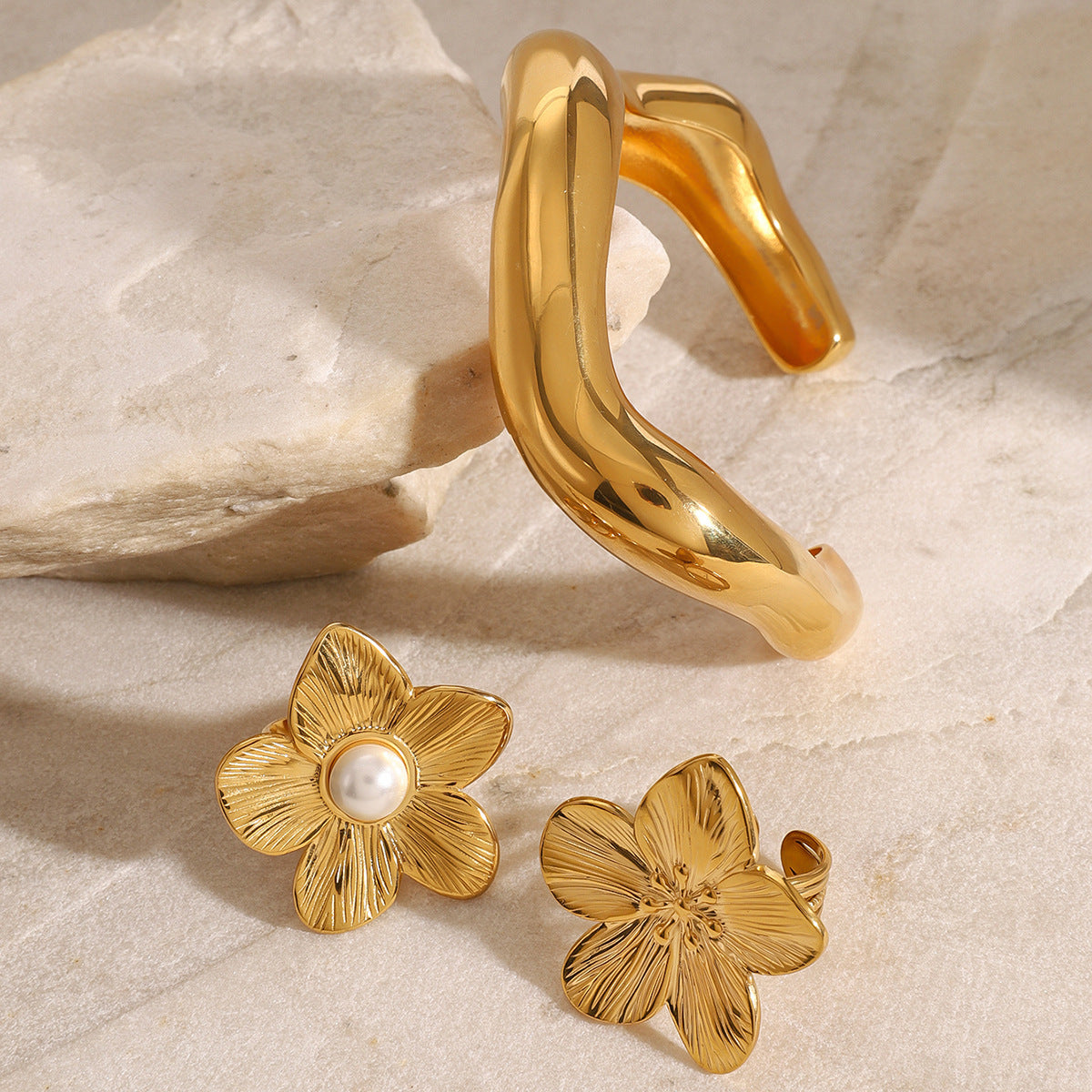 Blossom Pearl Statement Ring