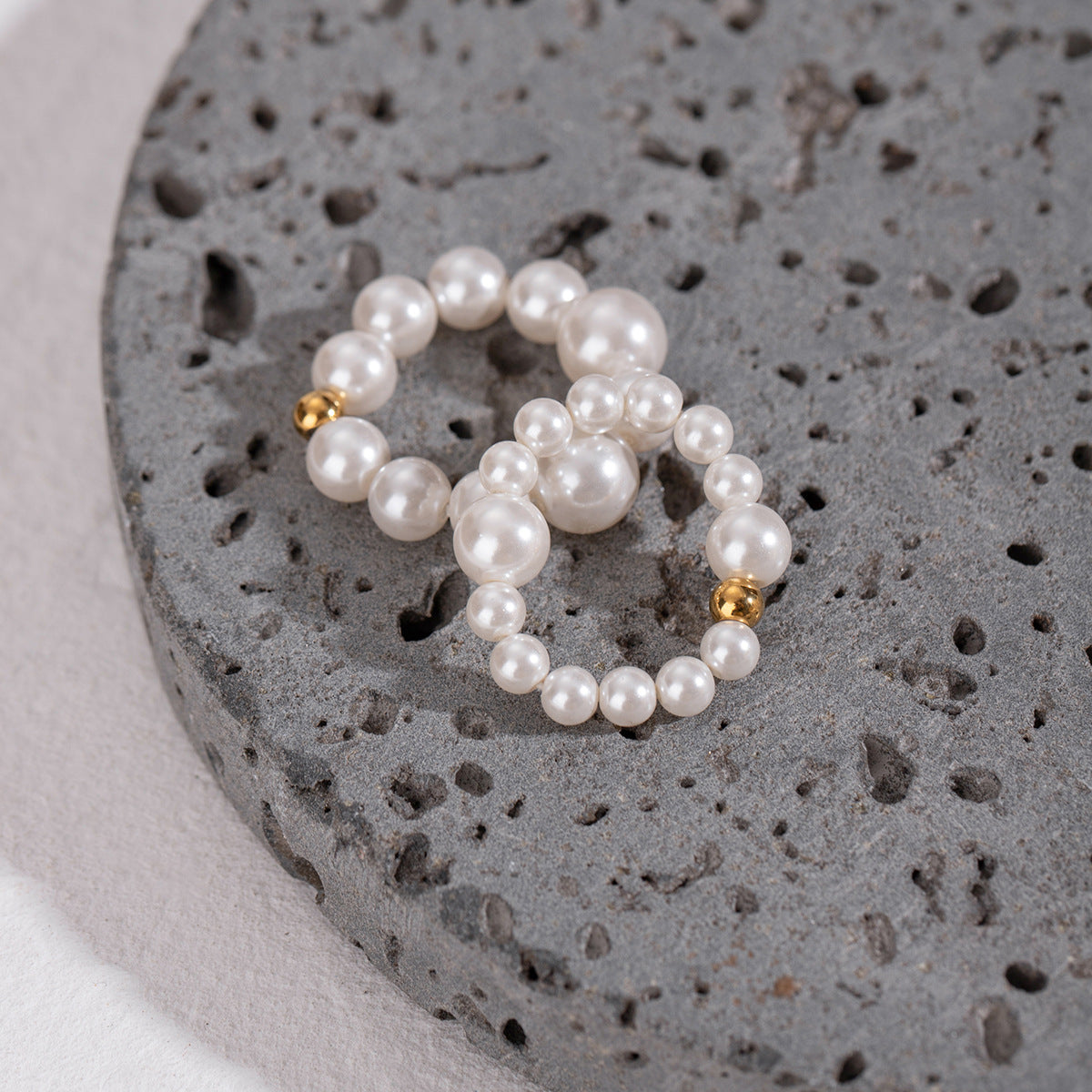 Pearl Poise Ring Duo